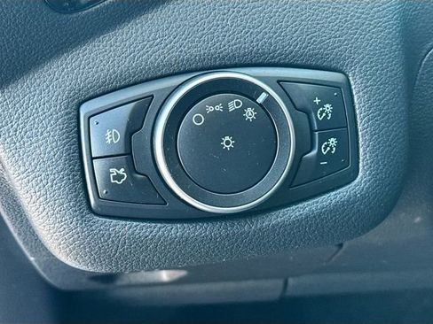 Used 2016 Ford Escape Titanium image 10