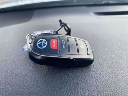 Used 2025 Toyota Camry LE image 22