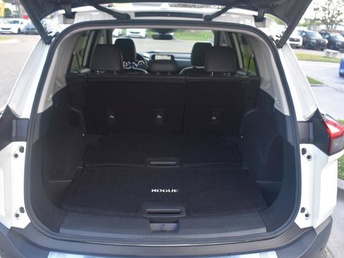 Used 2023 Nissan Rogue Platinum w/ Platinum Premium Package AWD/4WD image 59