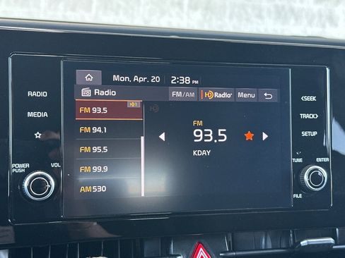 Used 2023 Kia Sportage LX image 17