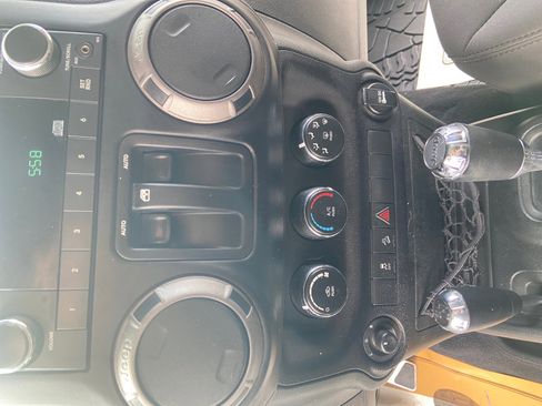 Used 2017 Jeep Wrangler Sport w/ Quick Order Package 24S image 31