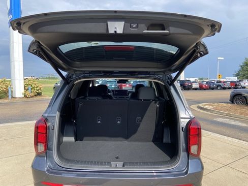 Used 2024 Hyundai Palisade XRT FWD image 13