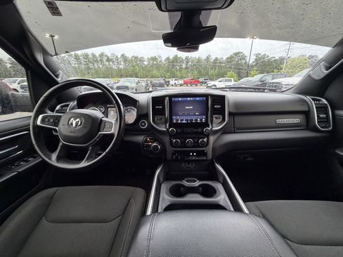 Used 2022 RAM 1500 Big Horn AWD/4WD image 7