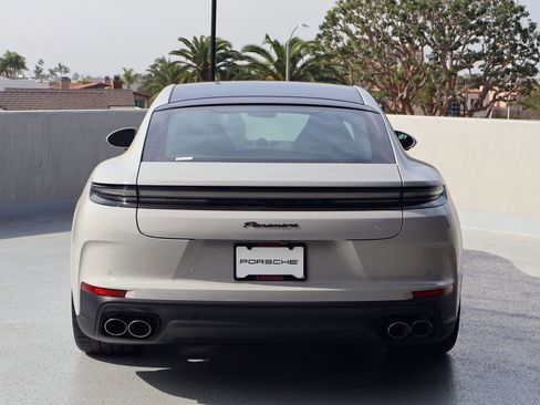 New 2026 Porsche Panamera image 10