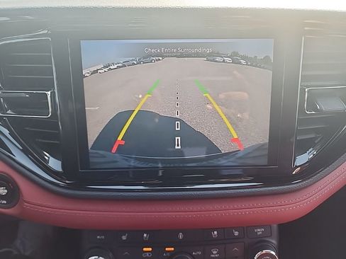 Used 2022 Dodge Durango R/T w/ Blacktop Package image 17