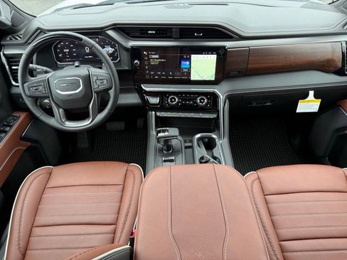 New 2026 GMC Sierra 1500 Denali Ultimate w/ LPO, Black Badging Package image 16