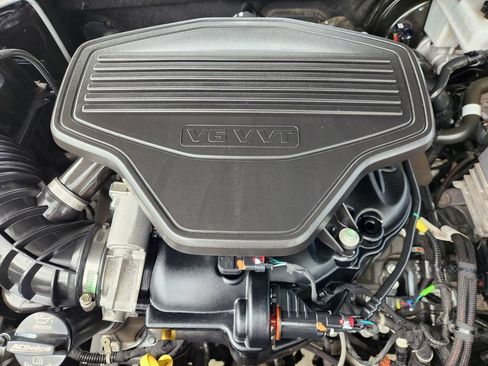 Used 2024 Chevrolet Blazer RS w/ Driver Confidence II Package FWD image 33