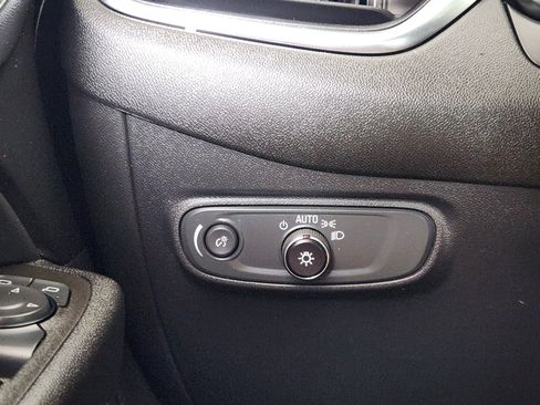 Used 2024 Chevrolet Equinox LT AWD/4WD image 23