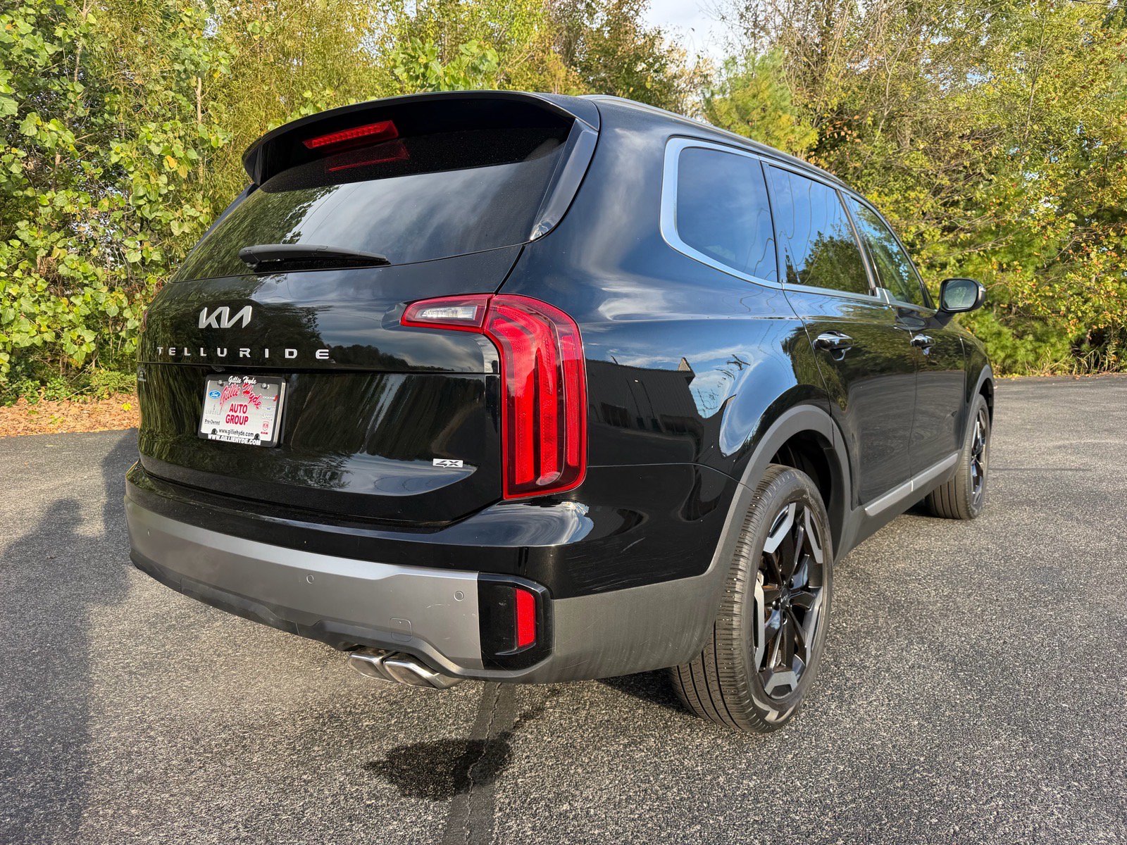 Used 2025 Kia Telluride S AWD/4WD image 12