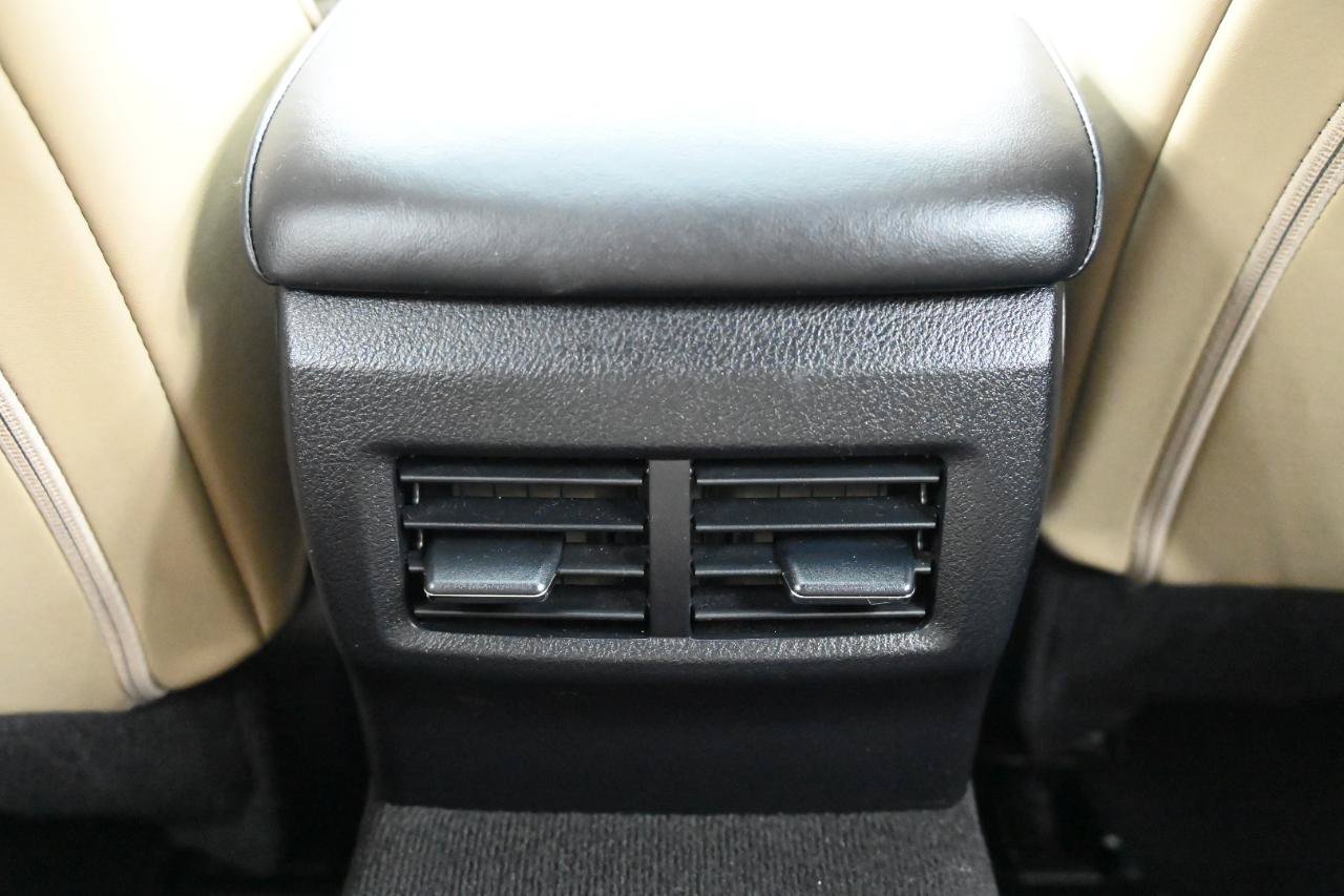 Used 2020 Lexus IS 350 F Sport w/ F Sport Package RWD image 45