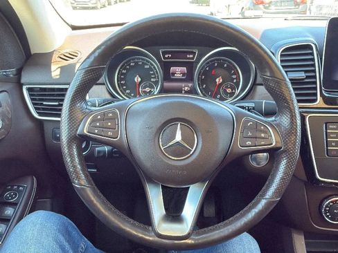 Used 2018 Mercedes-Benz GLE 350 4MATIC image 10