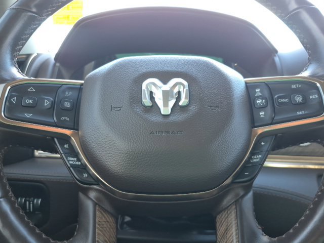 Used 2025 RAM 1500 Limited AWD/4WD image 37