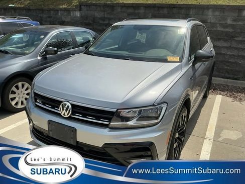 Used 2020 Volkswagen Tiguan SE R-Line AWD/4WD image 1