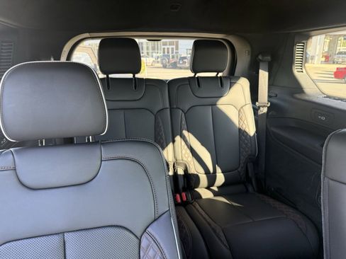 Used 2023 Jeep Grand Cherokee L Summit image 41