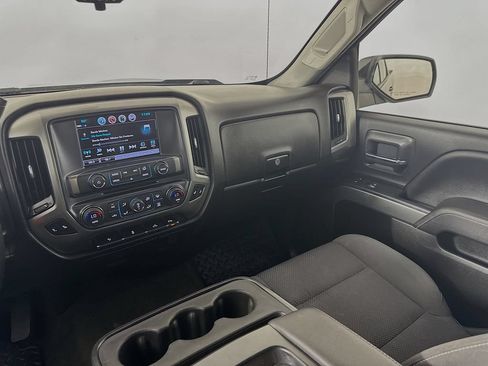 Used 2018 Chevrolet Silverado 1500 LT w/ All Star Edition AWD/4WD image 25