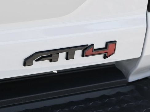 New 2026 GMC Canyon AT4 w/ Nightfall Edition AWD/4WD image 14