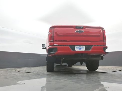 Used 2024 Chevrolet Silverado 2500 LTZ w/ LTZ Plus Package image 32