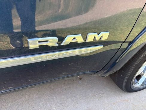 Used 2019 RAM 1500 Limited AWD/4WD image 3