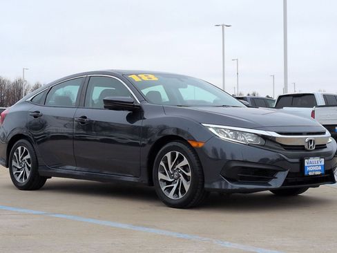 Certified 2018 Honda Civic EX image 3