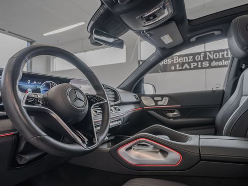 Certified 2025 Mercedes-Benz GLE 450e 4MATIC image 6