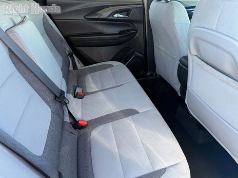 Used 2024 Chevrolet TrailBlazer LT w/ Convenience Package image 29