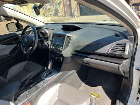 Used 2023 Subaru Crosstrek 2.0i Premium image 16