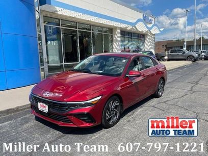 Used 2024 Hyundai Elantra Limited