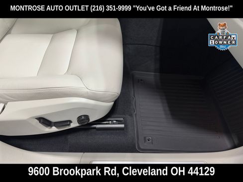 Certified 2024 Volvo XC60 B5 Plus w/ Protection Package Premier AWD/4WD image 51