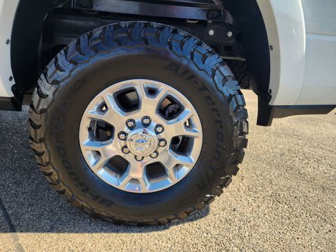 Used 2022 RAM 2500 Laramie AWD/4WD image 10
