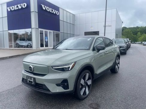 Certified 2023 Volvo C40 P8 Recharge Ultimate w/ Protection Package Premier AWD/4WD image 1