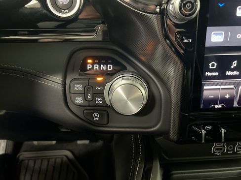 New 2026 RAM 1500 Limited AWD/4WD image 18