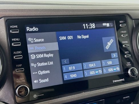 Used 2022 Toyota Tacoma SR5 w/ Technology Package image 29