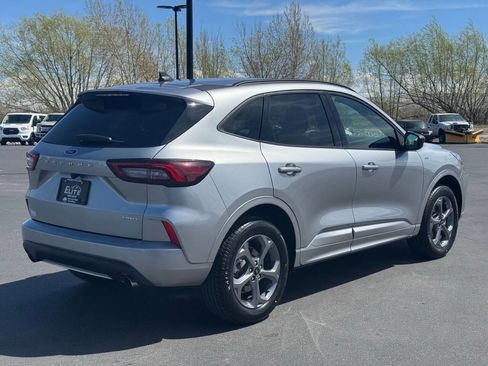 Used 2024 Ford Escape ST-Line AWD/4WD image 6