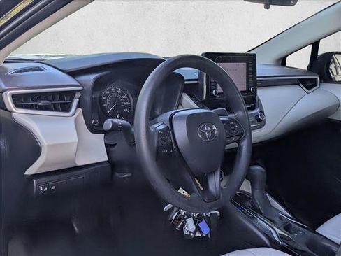 Used 2022 Toyota Corolla L FWD image 10