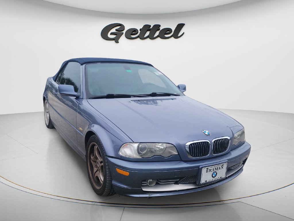 Used 2002 BMW 330Ci Convertible RWD image 2