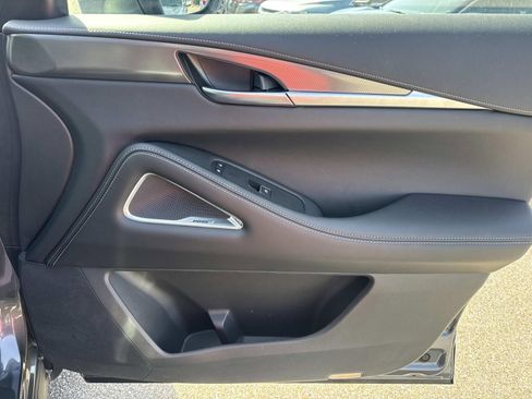 Certified 2025 INFINITI QX60 Luxe image 17