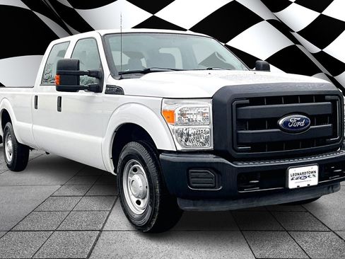 Used 2014 Ford F250 XL w/ Power Equipment Group image 11