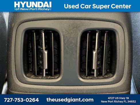 Used 2024 Hyundai Tucson SEL FWD image 16