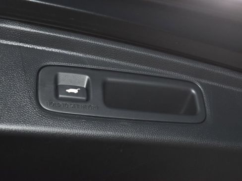 Used 2025 Honda CR-V Sport Touring image 33