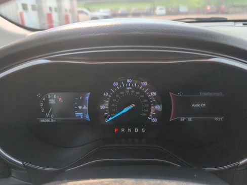 Used 2019 Ford Fusion Titanium AWD/4WD image 16