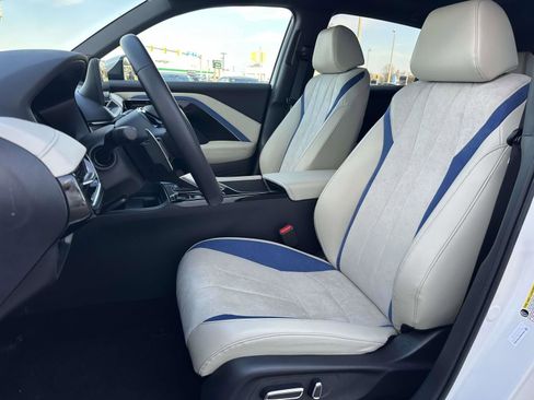 Certified 2025 Acura ADX A-Spec AWD/4WD image 15