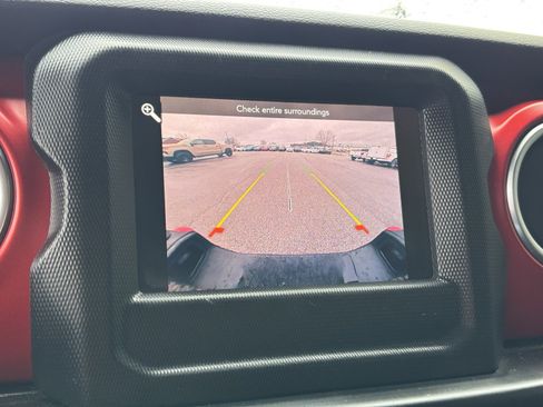 Used 2021 Jeep Gladiator Rubicon w/ Trailer Tow Package image 4