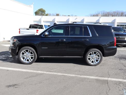 Used 2020 Chevrolet Tahoe Premier w/ Premier Plus Edition image 18