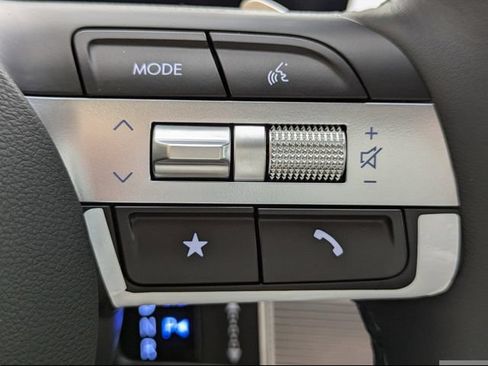 New 2026 Hyundai Tucson Limited FWD image 27