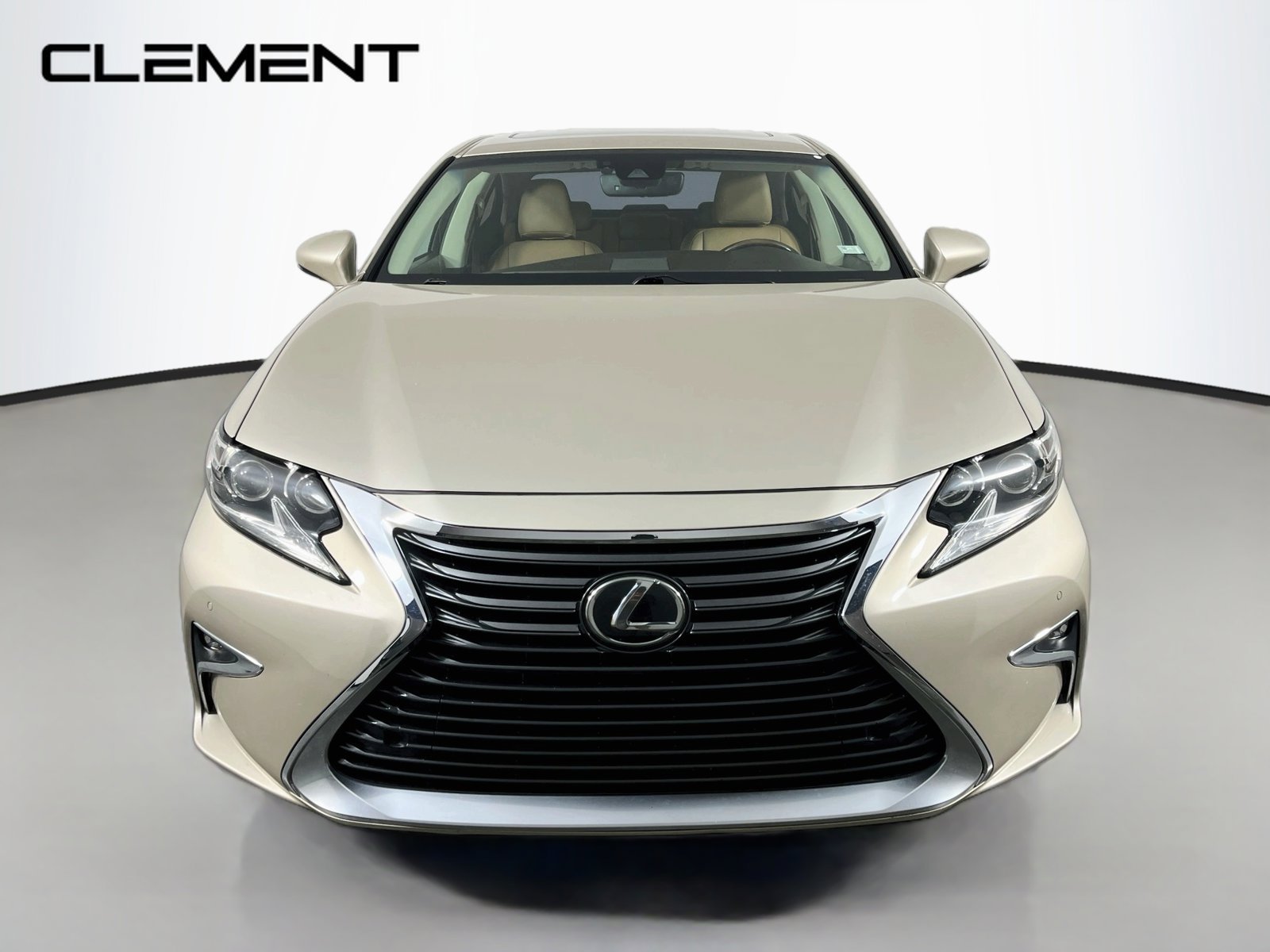 Used 2017 Lexus ES 350 w/ Luxury Package FWD image 3