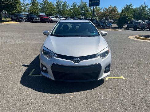 Used 2014 Toyota Corolla S FWD image 2