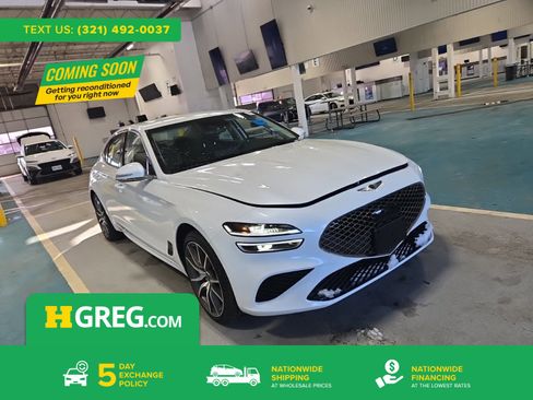Used 2025 Genesis G70 2.5T image 1
