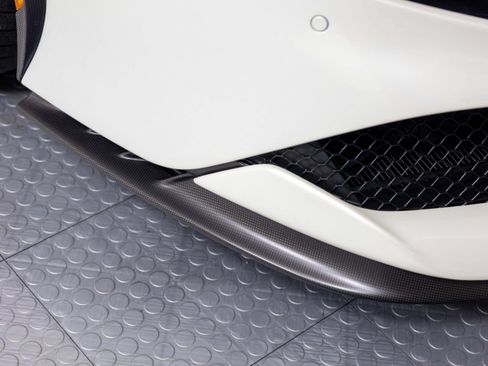 Used 2025 Ferrari SF90 Spider AWD/4WD image 25