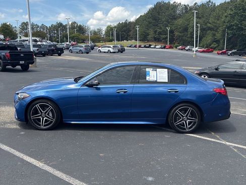 Used 2024 Mercedes-Benz C 300 4MATIC Sedan image 2