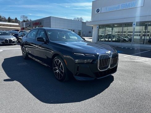 New 2024 BMW i7 xDrive60 image 1